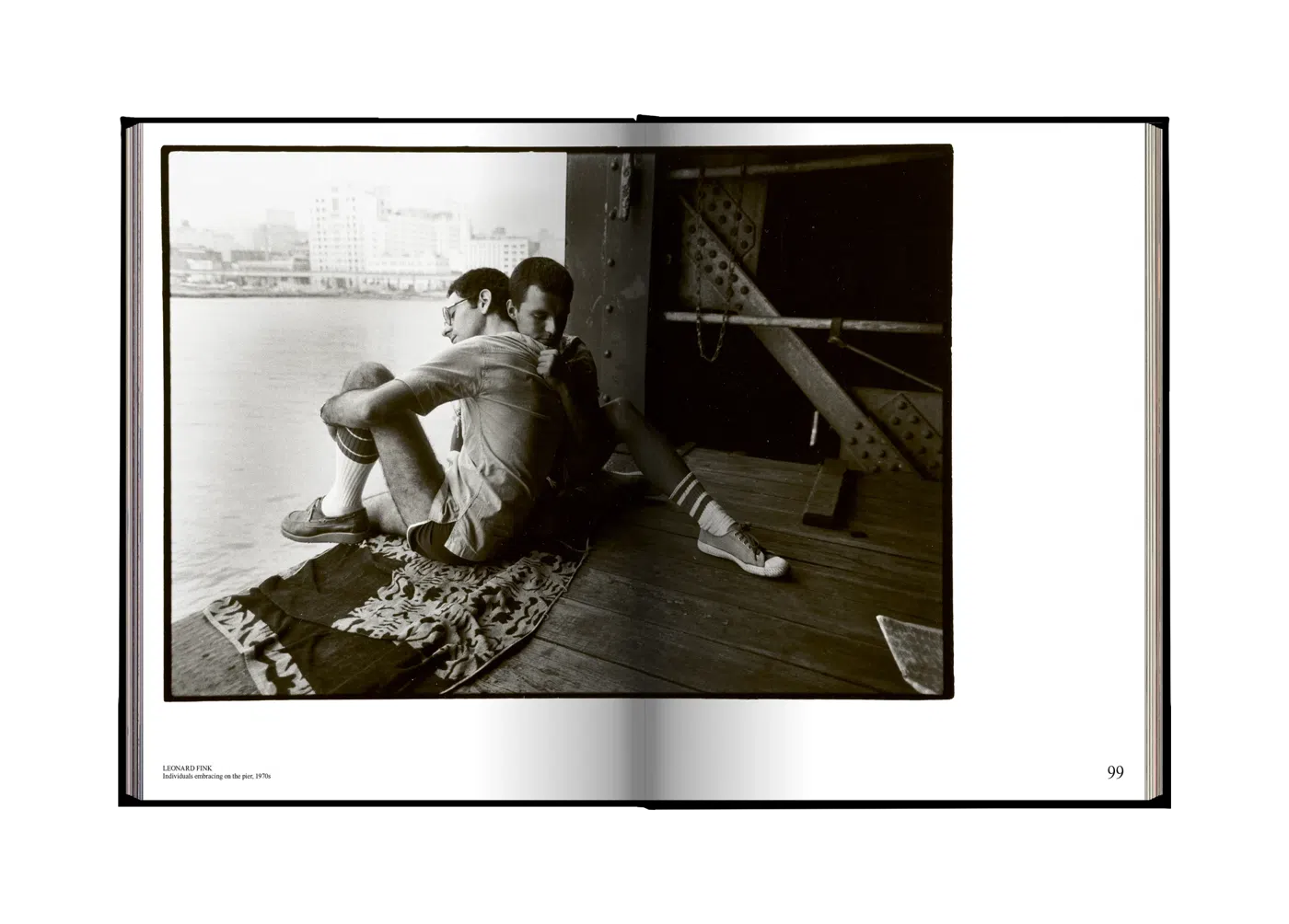 I Hear Music in the Streets. New York 1969-1989, spread 7